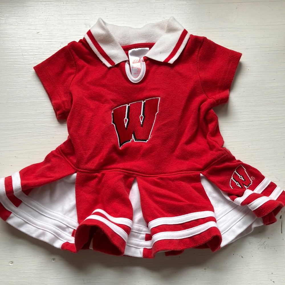 🌵3 for $15🌵Wisconsin Badgers dress